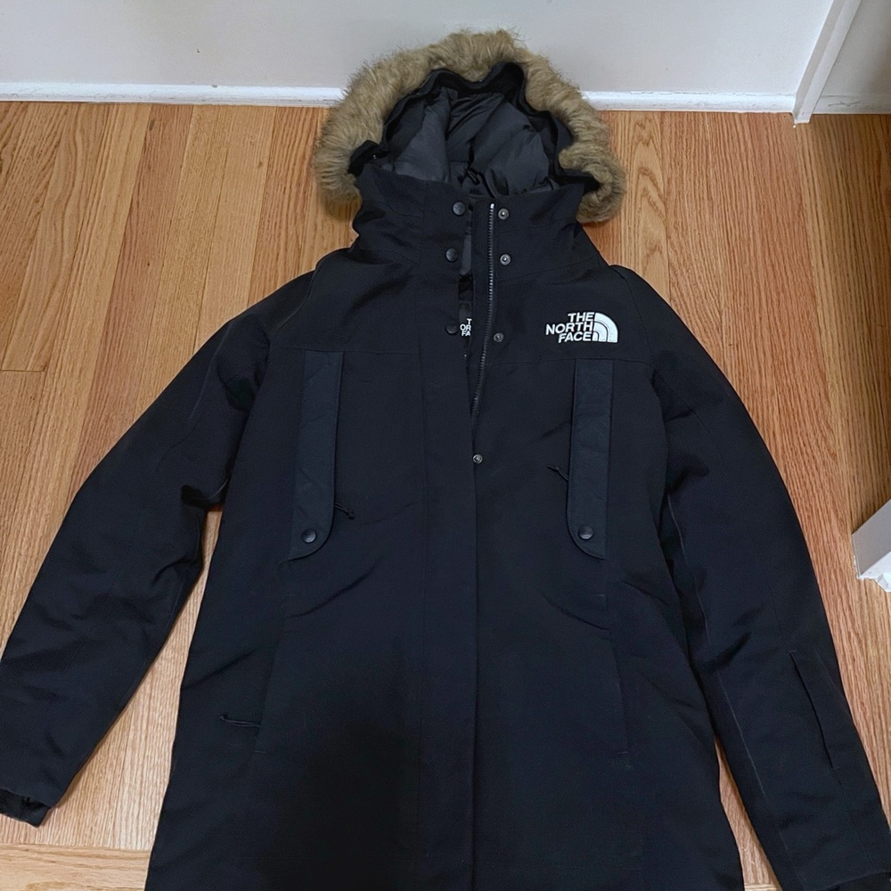 The North Face Women’s Outerboroughs Parka